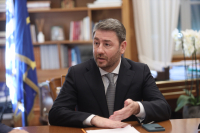 Και θεωρίες συνωμοσίας στο ΠΑΣΟΚ