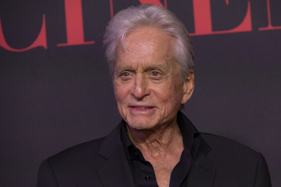 Μάικλ Ντάγκλας: «Με τον πατέρα μου κάναμε πάνω από 150 ταινίες σε 80 χρόνια»