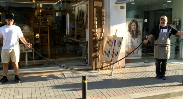 Από το Ρέθυμνο στο ρεκόρ Γκίνες: Το κομπολόι - γίγαντας που φιλοδοξεί να γράψει ιστορία