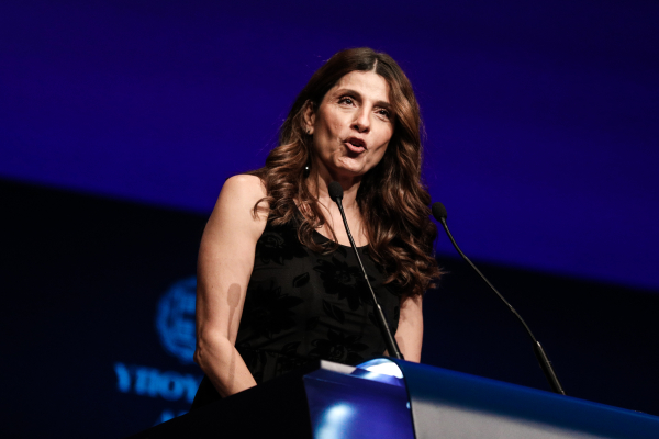 «Επιμένει στα ψέματα ο κ. Γεραπετρίτης, συνεχίζουν την εξαπάτηση την προσβολή των θυμάτων»