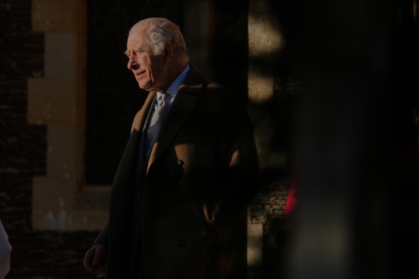 Το χριστουγεννιάτικο μήνυμα του βασιλιά Καρόλου: Να διασφαλίσουμε ότι το σωστό θα επικρατήσει επί του λάθους