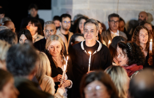 Μητσοτάκης για Ανάσταση: Το φως κερδίζει πάντα το σκοτάδι