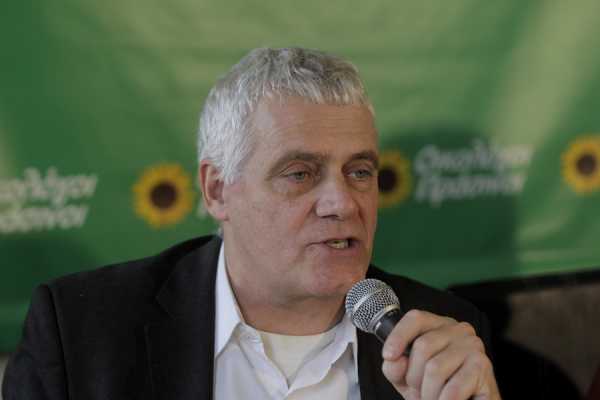 Τσιρώνης: Μονομερής η αναστολή εργασιών απο την Ελντοράντο