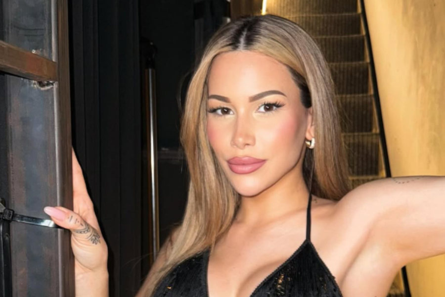 Μαρία Δήμητρα Κολυμπάρη: Ποια είναι η viral χορεύτρια της Ρίας Ελληνίδου (Βίντεο)