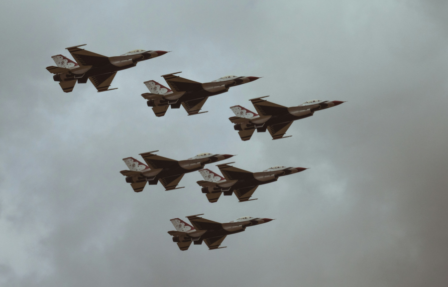 Ευρώπη: Πολεμική οικονομία, η «συνέχιση και προετοιμασία του πολέμου με άλλα μέσα»