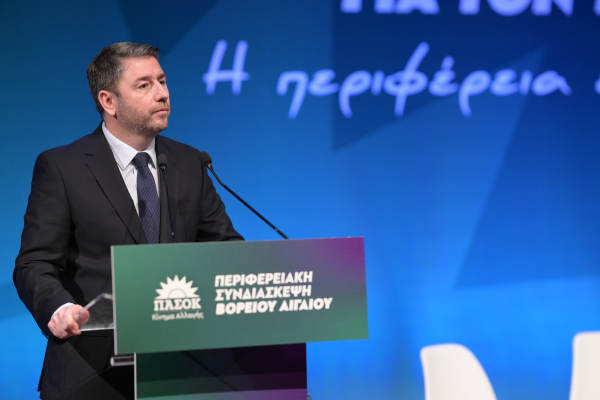 Τώρα ή ποτέ για το ΠΑΣΟΚ