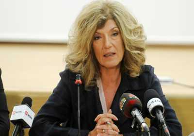 Αναγνωστοπούλου: Να σταματήσει εδώ η διαμάχη με την εκκλησία για τα Θρησκευτικά