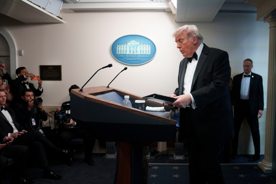 Τραμπ: Το περιστατικό με τους πυροβολισμούς δεν θα είχε συμβεί αν ήταν έτοιμη η αίθουσα χορού στον Λευκό Οίκο