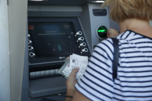 Συντάξεις Μαρτίου: Οι ημερομηνίες πληρωμής για όλα τα ταμεία
