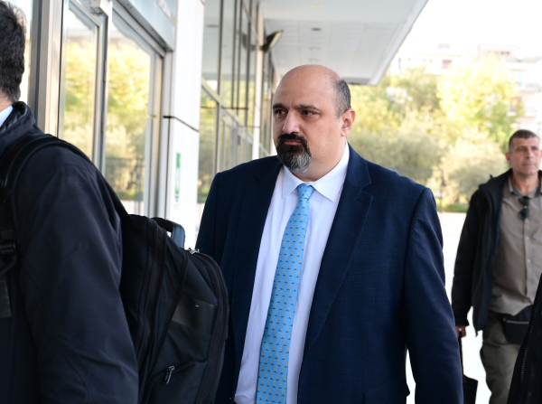 Ακάθεκτος ο Χρ. Τριαντόπουλος