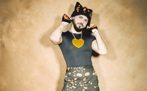 Akylas: Το New Eurovision Party Boy «σπάει» σύνορα με το Ferto – Η θέση στα προγνωστικά
