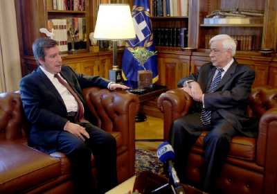 Παυλόπουλος: Η Τοπική Αυτοδιοίκηση πρέπει να έχει τις αρμοδιότητες που της ανήκουν