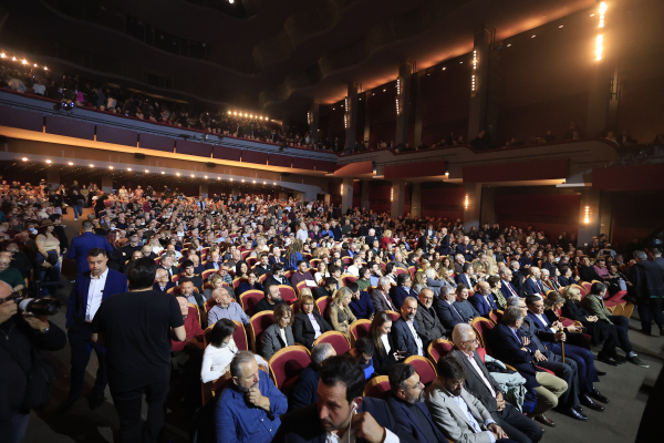 Αλέξης Τσίπρας: Η ώρα της «Ιθάκης» - Ποιοι δίνουν το παρών (LIVE BLOG)