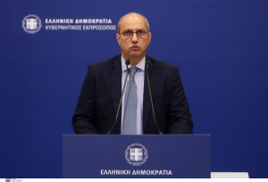 Οικονόμου για Τσίπρα: «Επαναφέρει το δίλημμα σοσιαλισμός ή βαρβαρότητα, δεν γίνεται να παράγει τίποτα νέο και χρήσιμο»