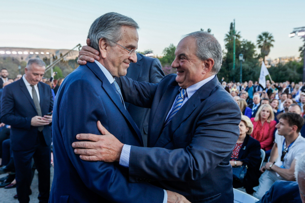 Πανκινητοποίηση για τις ομιλίες Καραμανλή και Σαμαρά- Αίτημα στην ΕΡΤ να μεταδώσει την εκδήλωση