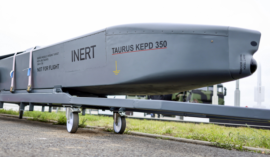 Το «nein» του Σολτς στην Ουκρανία: Γιατί δεν στέλνει πυραύλους Taurus