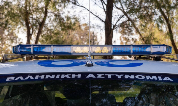 Αργυρούπολη: Μάχη για τη ζωή της δίνει η 40χρονη που ξυλοκόπησε ο σύντροφός της, είχε μαχαιρώσει και την πρώην σύζυγο του