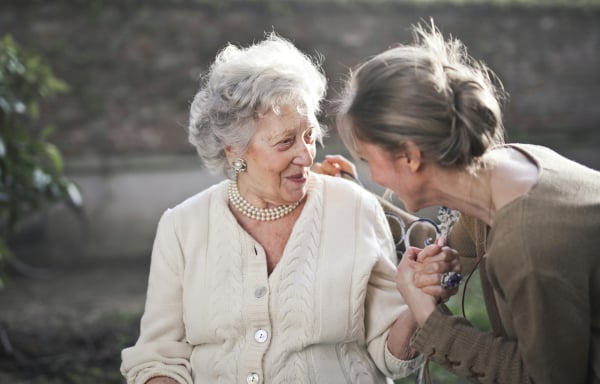 Μακροζωία: 8+3 tips για να φτάσετε τα 100
