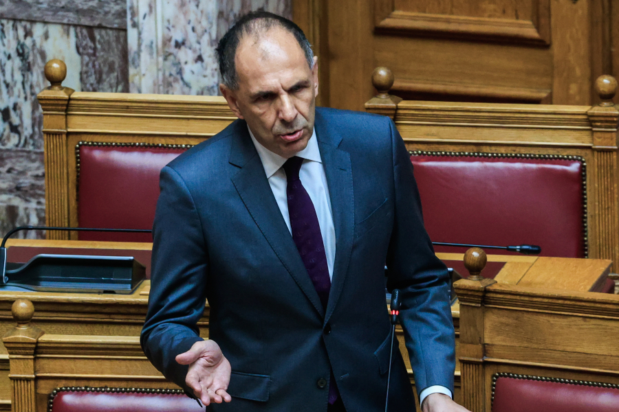 Γεραπετρίτης από Λιβύη: Δεν υπάρχουν προβλήματα τα οποία δεν μπορούν να λυθούν μέσω διαλόγου