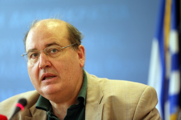 Φίλης: Χωρίς ονομαστική απομείωση του χρέους 15-20% δεν πάμε πουθενά