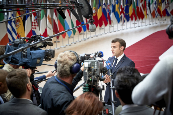 Μακρόν: «Επετεύχθη συμβιβασμός Σόφιας-Σκοπίων, ανοίγει ο δρόμος της ΕΕ για τη Βόρεια Μακεδονία»