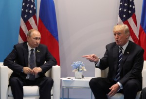«Καταπληκτική» η συνάντηση με τον Πούτιν λέει ο Τραμπ