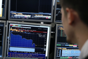 Κραδασμοί στις ευρωπαϊκές αγορές στην εκκίνηση της νέας εβδομάδας με τα βλέμματα στραμμένα στο Ιράν