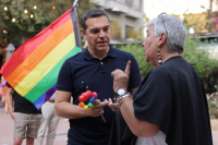 Τσίπρας: Ισότητα στον γάμο και δικαίωμα τεκνοθεσίας για όλους