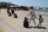 Ανατροπή με τον κοινωνικό τουρισμό ΔΥΠΑ: Ευκαιρία διακοπών με χιλιάδες νέα vouchers
