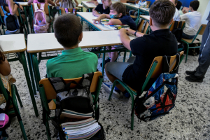 20 μαθητές ανά τμήμα στα Δημοτικά και Νηπιαγωγεία από το 2026-2027 ζητούν οι διευθυντές