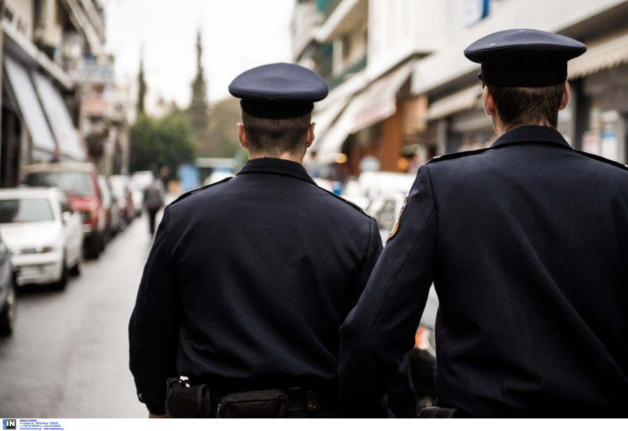 Προφυλακιστέος ο αξιωματικός της ΕΛ.ΑΣ που εμπλέκεται σε διεθνές κύκλωμα ναρκωτικών