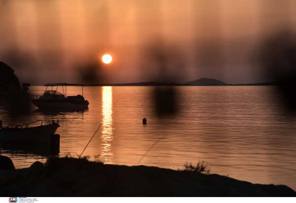 Καιρός: Στις κάλπες με 30 βαθμούς, έρχεται καλοκαιρινό Σαββατοκύριακο