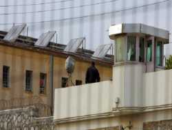 Επανεξετάζεται το πλαίσιο για τις άδειες των κατάδικων