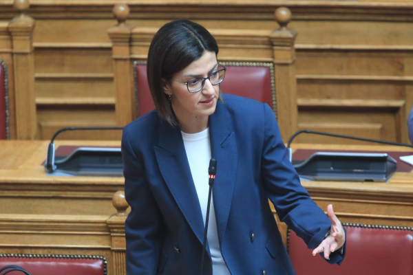 Αγαπηδάκη: «Να εμβολιαστούν άμεσα οι πολίτες για για κορoνοϊό και γρίπη»