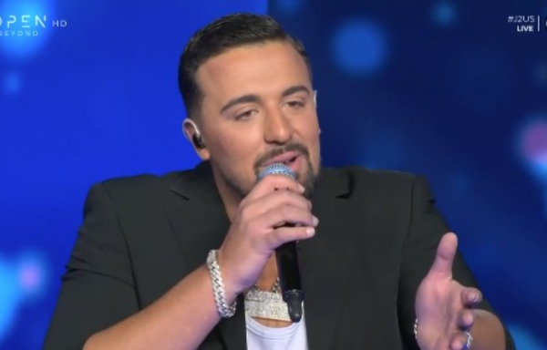 J2US: «Άστραψε και βρόντηξε» η Γαρμπή με τον Gio Kay (βίντεο)