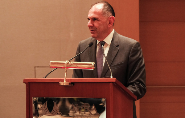 Στo Κάιρο ο Γεραπετρίτης