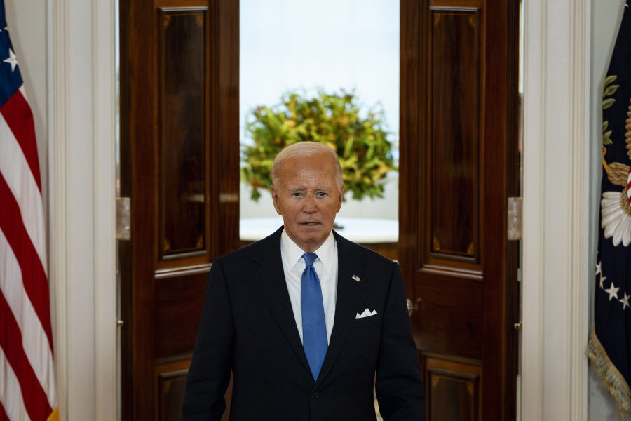 Τζο Μπάιντεν: Δεν φεύγω, κανένας δεν με διώχνει