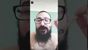 Bafman: Ο ράπερ από την Καλλιθέα κάνει έκκληση - «Μου λείπει ένα χιλιάρικο για να γλιτώσω τη φυλακή»