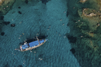Καβάλα: Ιστιοφόρο εντόπισε σορό γυναίκας σε βραχονησίδα