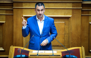 Χαρίτσης: Έχουμε μια κυβέρνηση που επενδύει στον κυνισμό και τον φόβο