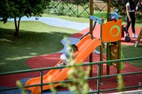 Οι επικίνδυνες παιδικές χαρές τα σήματα και τα παιχνίδια που μπορούν να προκαλέσουν τραυματισμούς