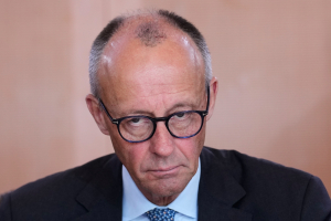 Ο Μερτς καλεί Συρία για τους πρόσφυγες