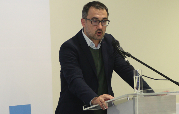 Χαρίτσης: Αντί για στήριξη στους αγρότες, η κυβέρνηση απαντά με ΜΑΤ και καταστολή