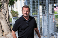 Πλακιάς κατά Καρυστιανού: Στην Λάρισα δολοφονήθηκαν 57 αγνές ψυχές
