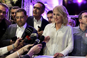 Άνοιγμα Δούρου μετά την ήττα: Η απλή αναλογική απαιτεί συνθέσεις και συγκλίσεις