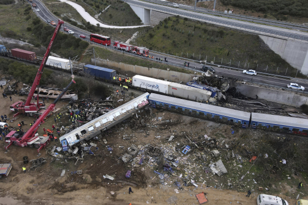 Σαρωτικός ο πατέρας της Μάρθης στη Δίκη των Τεμπών: 6 μέρες και 6 νύχτες μπάζωναν και ξεμπάζωναν - Έδωσαν εντολή να καταστραφεί βιολογικό υλικό