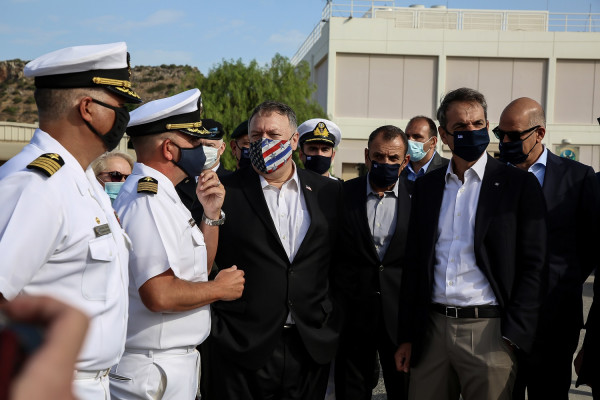 Στη βάση της Σούδας Πομπέο και Μητσοτάκης (pics&amp;vid)