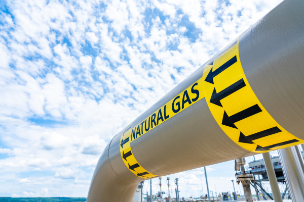 Natural Gas Prices Surge 42% in a Month, Threatening Greece’s Economic Recovery