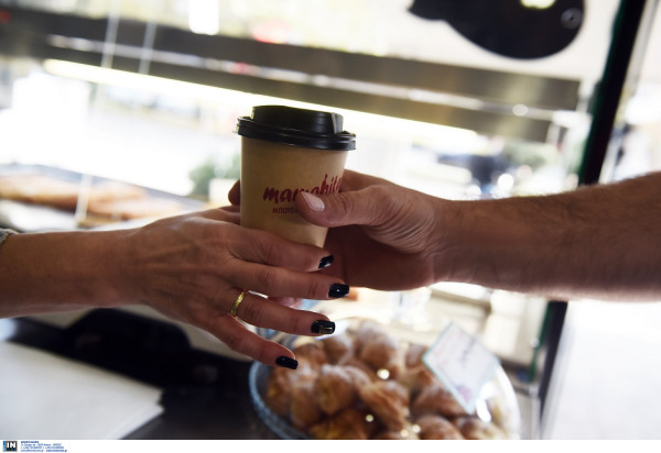 Αλαλούμ: Επιτρέπεται τελικά το take away τα Σαββατοκύριακα - Άλλαζε η απόφαση... ανά μία ώρα