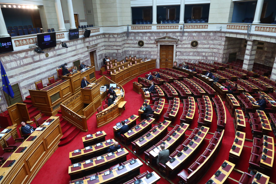 Κόντρα στην Ολομέλεια για τα λαχεία των «γαλάζιων» αγροτών